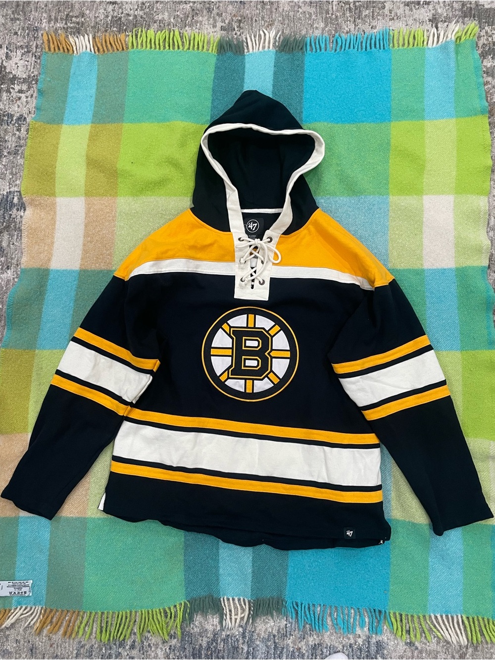 47 Brand Adult Black Bergeron #37 Boston Bruins Lace-Up Hoodie Menβs